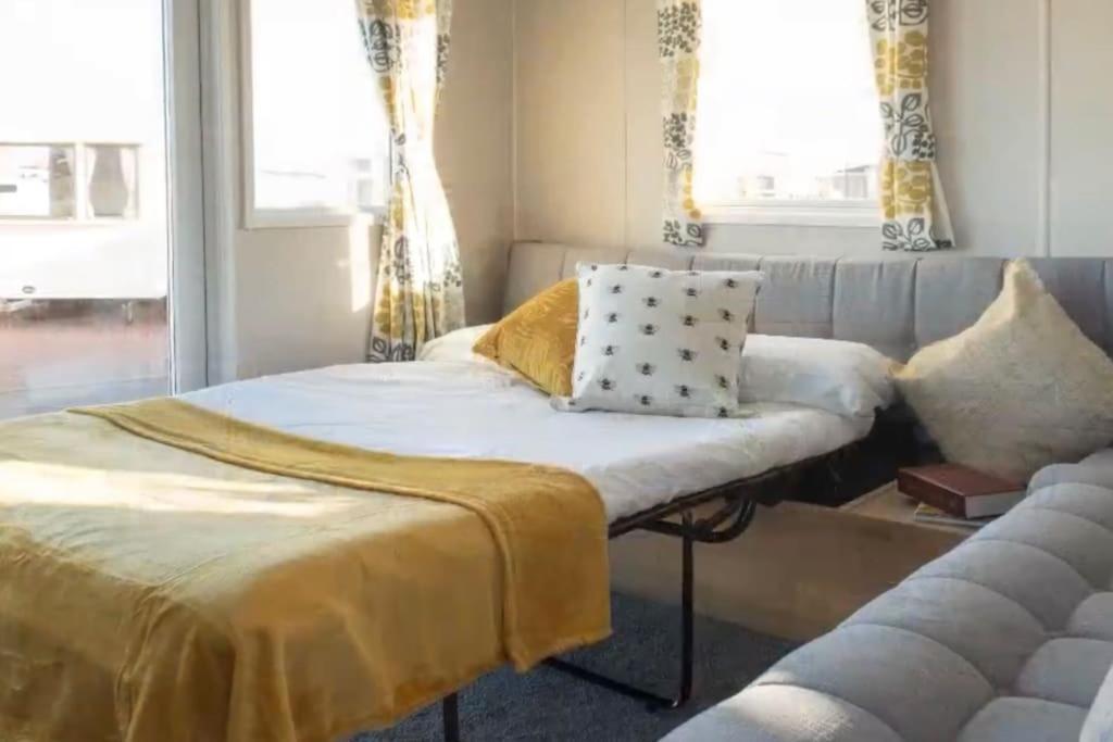 Vila Perfect Family Getaway, With Lots Of Facilities! Scratby Exteriér fotografie